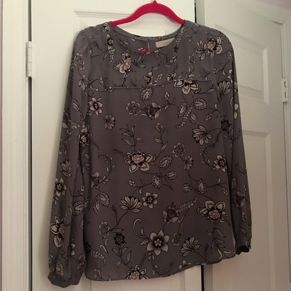 💼 LOFT Gorgeous Violet Pattern Blouse